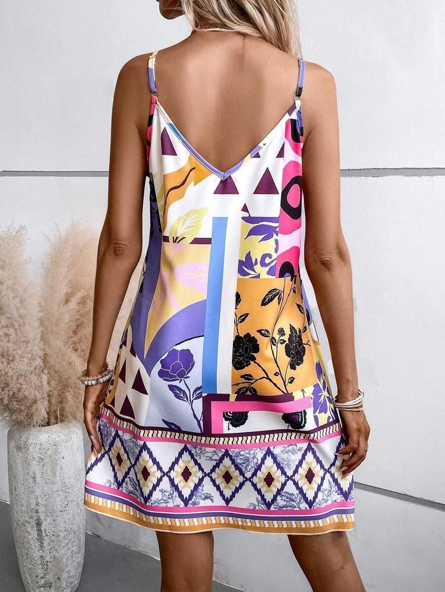 Vestido Curto Com Alças