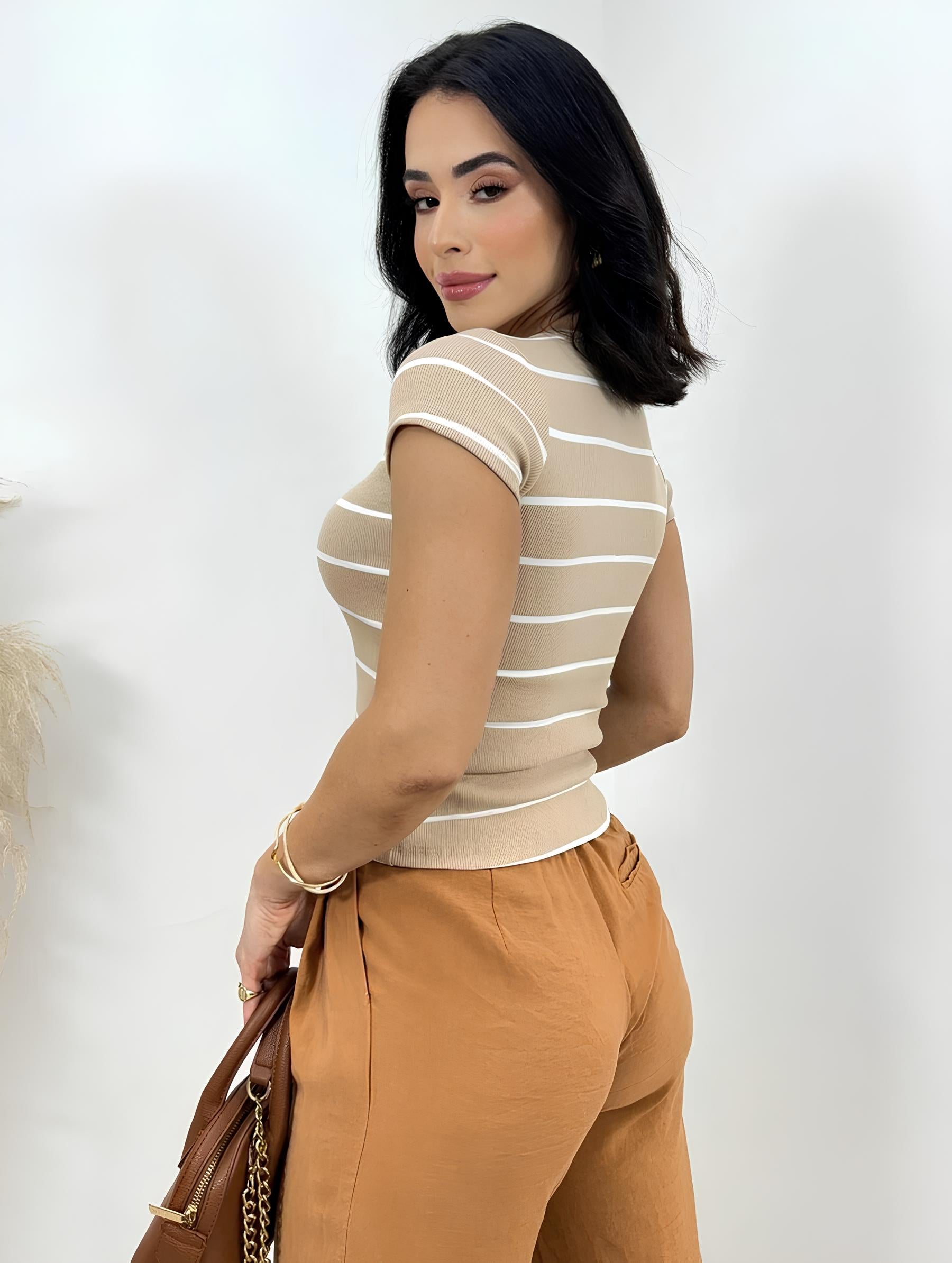 Blusa Manga Curta Listrada