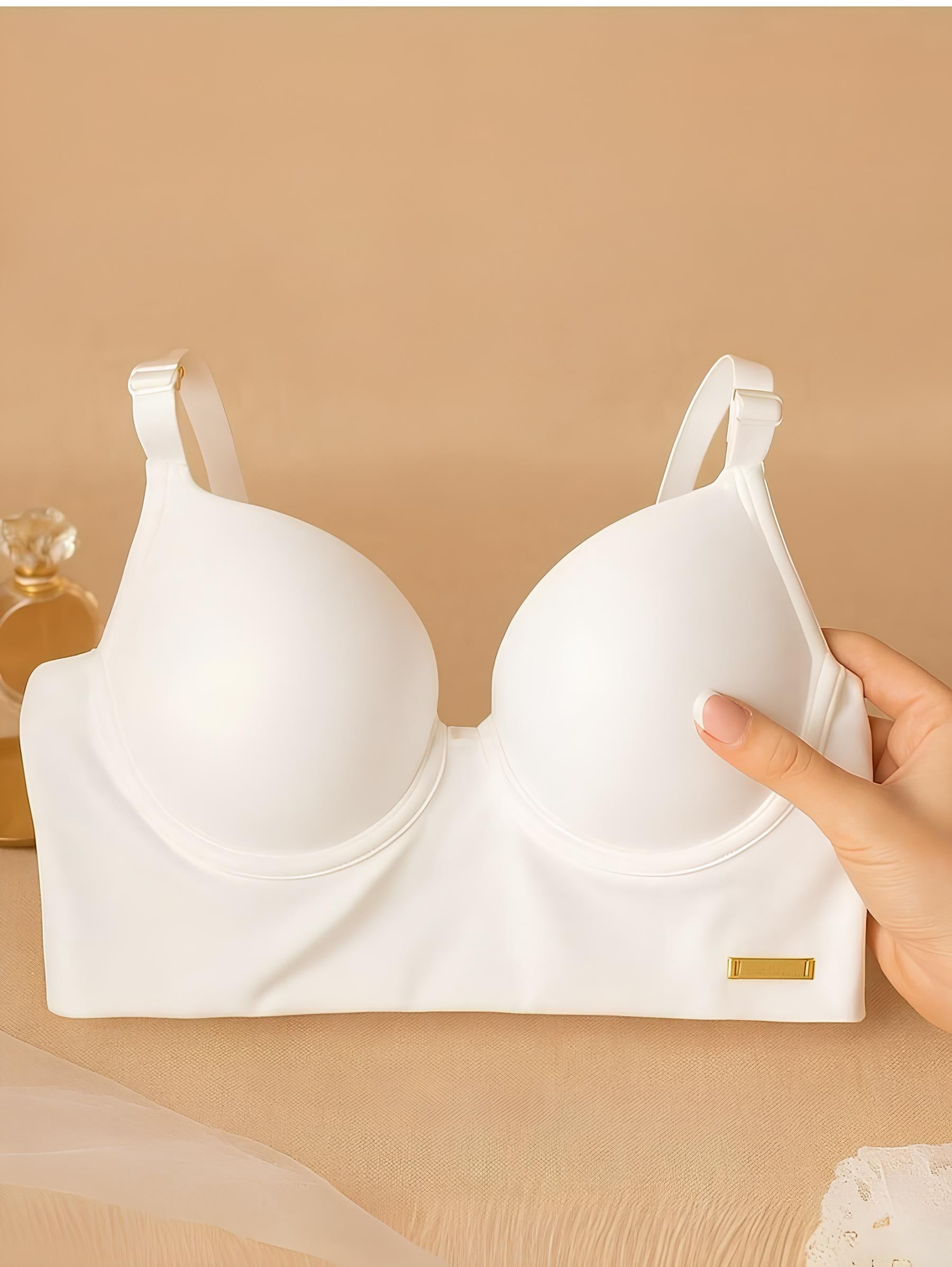 Sutiã Reforçado com Bojo e Fecho Triplo